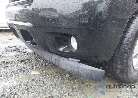 2013 Chevrolet Suburban 1500 Lt from USA, damaged, VIN 1GNSKJE75DR253466